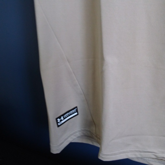 NWT Under Armour Tactical Compression Shirt - Picture 3 of 5